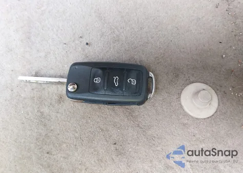 2010 Volkswagen Eos Komfort z USA, uszkodzony, nr VIN WVWBA7AH6AV020972